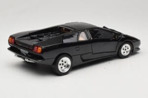 Lamborghini Diablo Черен Tonka 1:18 09035-M1 Метал — снимка 3 от 8