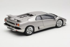 Lamborghini Diablo Сребрист AUTOart 1:18 70071 Метал — снимка 3 от 8