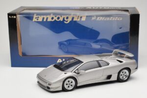 Lamborghini Diablo Сребрист AUTOart 1:18 70071 Метал — снимка 8 от 8
