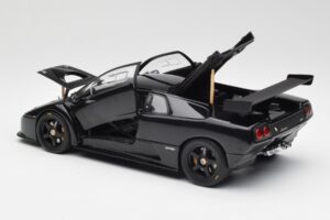 Lamborghini Diablo GTR Черен AUTOart 1:18 74522 Метал — снимка 5 от 8