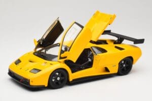 Lamborghini Diablo GTR Жълт Hot Wheels 1:18 53885 Метал — снимка 2 от 8