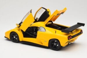 Lamborghini Diablo GTR Жълт Hot Wheels 1:18 53885 Метал — снимка 5 от 8