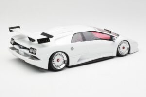 Lamborghini Diablo KO Бял GT Spirit 1:18 GT330 Смола — снимка 2 от 6