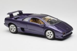 Lamborghini Diablo Лилав Maisto 1:18 3028 Метал — снимка 6 от 8