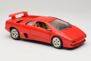 Lamborghini Diablo Червен Bburago 1:18 3041-M1 Метал — снимка 6 от 8