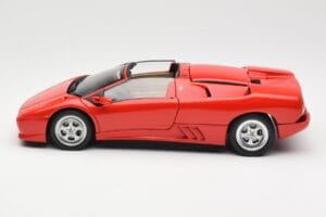 Lamborghini Diablo Roadster Червен AUTOart 1:18 70091 Метал — снимка 4 от 8