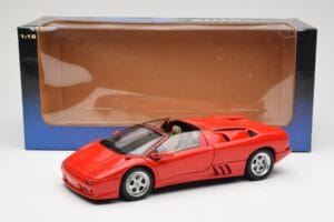 Lamborghini Diablo Roadster Червен AUTOart 1:18 70091 Метал — снимка 8 от 8