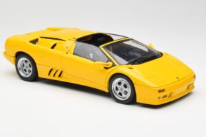 Lamborghini Diablo Roadster Жълт AUTOart 1:18 70092 Метал — снимка 6 от 8