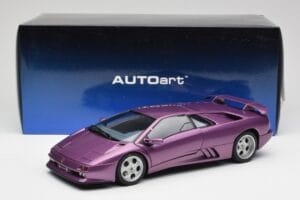Lamborghini Diablo SE30 Anniversary Edition Металик Лилав AUTOart 1:18 79158 Метал — снимка 8 от 8