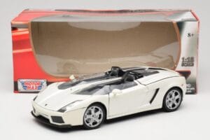 Lamborghini Gallardo Concept S Бял Motormax 1:18 79156 Метал — снимка 8 от 8