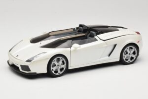 Lamborghini Gallardo Concept Бял Mondo Motors 1:18 146432 Метал