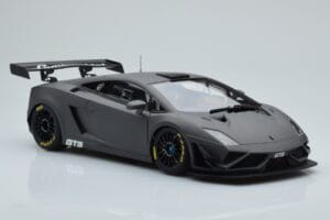 Lamborghini Gallardo GT3 FL2 Тъмносив AUTOart 1:18 81360 Метал — снимка 6 от 8