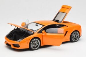 Lamborghini Gallardo LP560-4 Оранжев AUTOart 1:18 74593 Метал — снимка 2 от 8