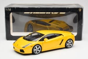 Lamborghini Gallardo Metallic Жълт AUTOart 1:18 74571 Метал — снимка 8 от 8