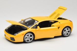 Lamborghini Gallardo Жълт Maisto 1:18 31655 Метал — снимка 2 от 8