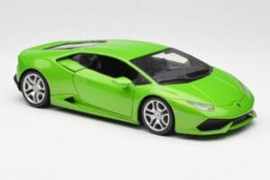 Lamborghini Huracan LP610-4 Зелен Bburago 1:18 18-11038 Метал — снимка 6 от 8