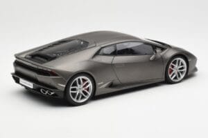 Lamborghini Huracan LP610-4 Сив AUTOart 1:18 74606 Композит — снимка 3 от 8