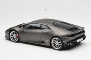 Lamborghini Huracan LP610-4 Сив AUTOart 1:18 74606 Композит — снимка 7 от 8