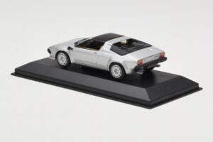 Lamborghini Jalpa Сребрист Minichamps 1:43 400103601 Метал — снимка 3 от 4