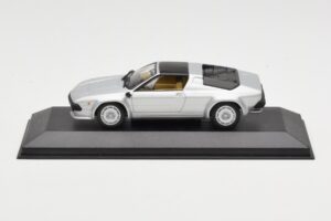Lamborghini Jalpa Сребрист Minichamps 1:43 400103601 Метал