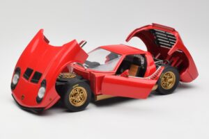 Lamborghini Miura Червен Anson 1:18 30302 Метал — снимка 2 от 8