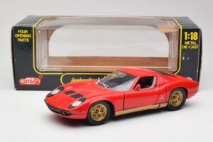 Lamborghini Miura Червен Anson 1:18 30302 Метал — снимка 8 от 8