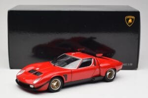 Lamborghini Miura SVR Червен & Черен Kyosho 1:18 08319R Метал — снимка 8 от 8