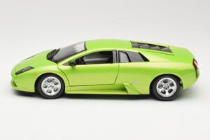 Lamborghini Murcielago Зелен Bburago 1:18 3316-M1 Метал — снимка 4 от 8
