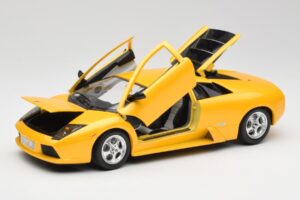 Lamborghini Murcielago LP640 Жълт Bburago 1:18 23124646-M1 Метал — снимка 2 от 8