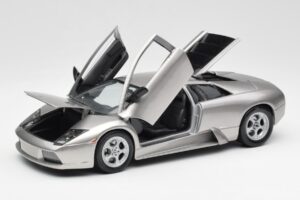 Lamborghini Murcielago Сребристо Maisto 1:18 7450257 Метал — снимка 2 от 8