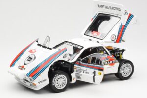Lancia 037 Martini #1 W. Rohrl / C. Geistdorfer Winner Rally Monte Carlo 1983 Нощна Версия Kyosho 1:18 08306A Метал — снимка 2 от 8