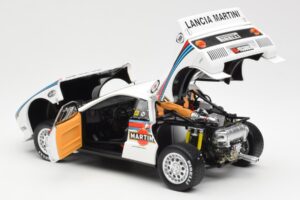 Lancia 037 Martini #1 W. Rohrl / C. Geistdorfer Winner Rally Monte Carlo 1983 Нощна Версия Kyosho 1:18 08306A Метал — снимка 5 от 8