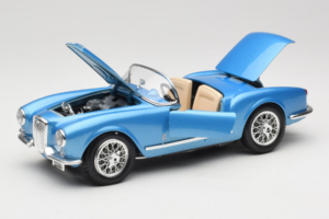 Lancia Aurelia B24 Spider Син Bburago 1:18 3010-M1 Метал — снимка 2 от 8