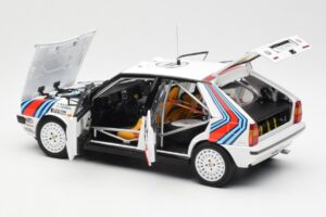 Lancia Delta HF 4WD #4 M. Alen / I. Kivimaki Martini Rally 1000 Lakes 1987 Kyosho 1:18 08960B Метал — снимка 5 от 8