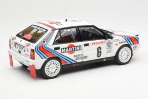 Lancia Delta HF 4WD #6 M. Biasion / T. Siviero Martini Rally Monte Carlo 1987 Kyosho 1:18 08960A Метал — снимка 3 от 8