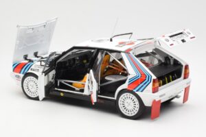 Lancia Delta HF 4WD #6 M. Biasion / T. Siviero Martini Rally Monte Carlo 1987 Kyosho 1:18 08960A Метал — снимка 5 от 8