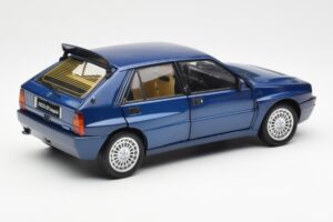Lancia Delta HF Integrale Evo II Син Kyosho 1:18 08341BL Метал — снимка 3 от 8