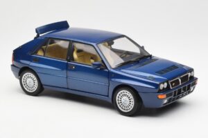 Lancia Delta HF Integrale Evo II Син Kyosho 1:18 08341BL Метал — снимка 6 от 8