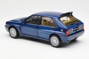 Lancia Delta HF Integrale Evo II Син Kyosho 1:18 08341BL Метал — снимка 7 от 8