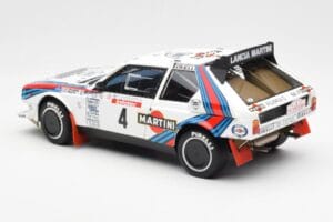 Lancia Delta S4 Martini #4 H. Toivonen / S. Cresto Rally Tour de Corse 1986 AUTOart 1:18 88620 Метал — снимка 7 от 8