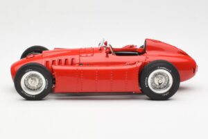 Lancia D50 F1 1954 CMC 1:18 M-175 Метал — снимка 3 от 6