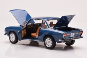 Lancia Fulvia 3 Син Лимитирана Серия Norev 1:18 187980 Метал — снимка 5 от 7