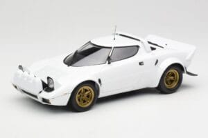 Lancia Stratos HF Stradale Бял Minichamps 1:18 155741700 Метал