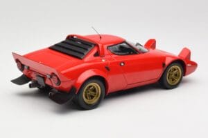 Lancia Stratos Червен Minichamps 1:18 155741701 Метал — снимка 2 от 6