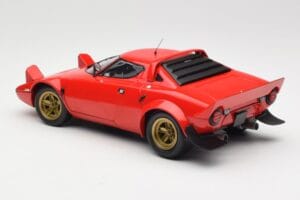 Lancia Stratos Червен Minichamps 1:18 155741701 Метал — снимка 5 от 6