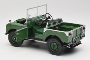 Land Rover 88 Series I Bronze Green Minichamps 1:18 150168906 Метал — снимка 5 от 8