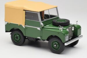 Land Rover 88 Series I Bronze Green Minichamps 1:18 150168906 Метал — снимка 6 от 8