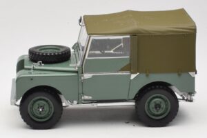 Land Rover 88 Series I Зелен Minichamps 1:18 150168900 Метал — снимка 4 от 8