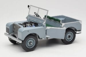 Land Rover 88 Series I Сив Minichamps 1:18 150168904 Метал — снимка 2 от 8