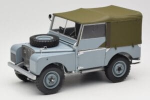 Land Rover 88 Series I Сив Minichamps 1:18 150168904 Метал